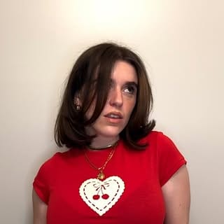 Claudia | short girl diaries, Women Fashion influencer in Columbus