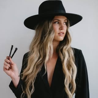 Makeup by Madison| CLEVELAND & DESTINATION MAKEUP ARTIST, Beauty & Skincare influencer in Cleveland