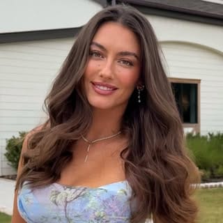 Anastasia Keramidas, Beauty & Skincare influencer in Aspen