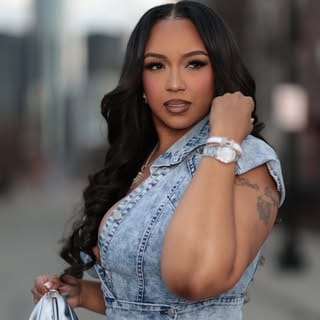 Carolyn ✨ Mommy + Me | Fashion + Beauty Creator, Lifestyle influencer in Detroit