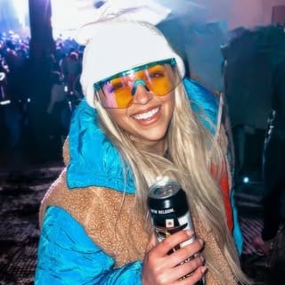 Kobi McNutt, Travel influencer in Denver