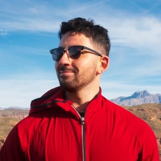 RICKY |📍Arizona | Travel + Hiking + Outdoors, Travel influencer in Phoenix