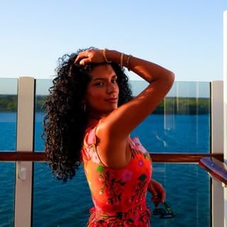 Alessandra | Dallas Travel & Lifestyle Creator, Travel influencer in Dallas