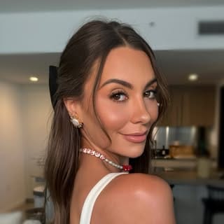 Kelley Flanagan, Beauty & Skincare influencer in Miami