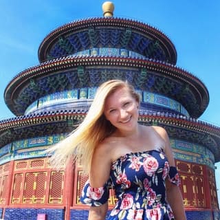 Rachel Weiss | China Travel Blogger, Travel influencer in Beijing