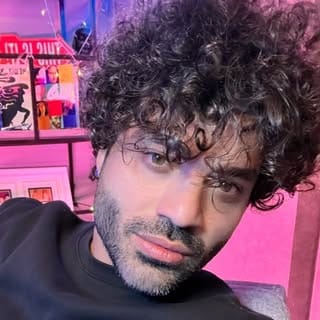 moritattoo, Salon & Grooming Services influencer in London