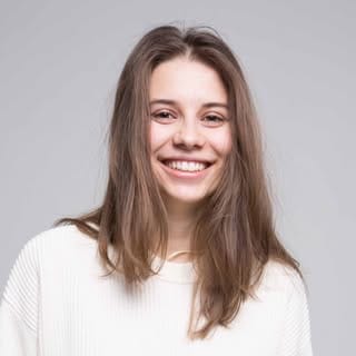 Anastasiia Fayzulenova, Technology influencer in Mexico City