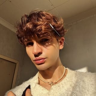 Ryan | artist, Technology influencer in Manchester