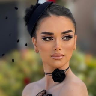 UGC • Creator • Toronto, Women Fashion influencer in Toronto