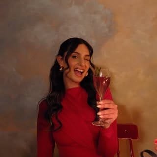 Navi Brar, Beauty & Skincare influencer in Toronto