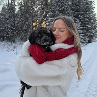 emma leah, Women Fashion influencer in Edmonton