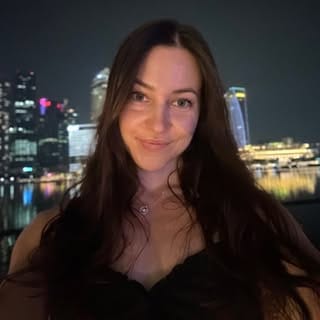 Eisvina Pos, Fitness & Health influencer in Hong Kong