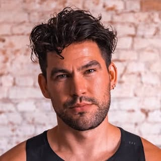 Adam Husler, Yoga & Meditation influencer in London
