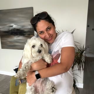 Maryam | Vancouver Food Blogger, Technology influencer in Vancouver