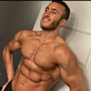 Omar, Sports & Athletes influencer in Ottawa