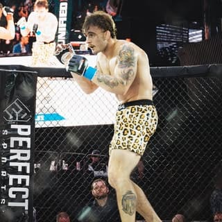 “Big Game” Hunter Lee, Jewelry & Watches influencer in Calgary