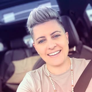 Ashley Mathieu, Modelling & Talent influencer in Ottawa