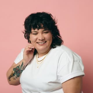 Kaytlyn Nadjiwon | Indigenous Beadwork & Workshops, Jewelry & Watches influencer in Ottawa