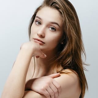 Nina, Modelling & Talent influencer in Frankfurt