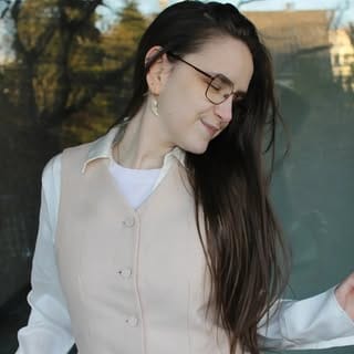Marie-Madelaine, Dance influencer in Berlin