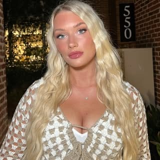 H a i l e y J e s s e n, Beauty & Skincare influencer in Charleston