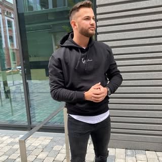 Sezario, Lifestyle influencer in Düsseldorf