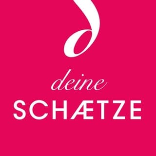 deineschaetze, Vintage & Antique influencer in Germany