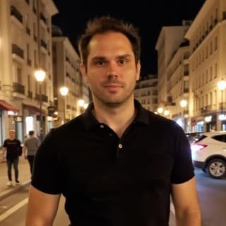 Victor Lora, Entrepreneurs influencer in Paris