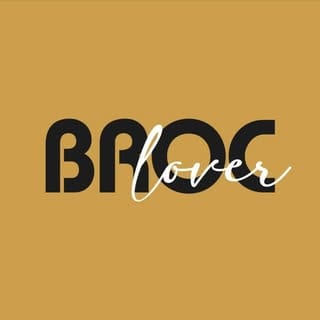 Broc Lover - Isabelle | Brocante en ligne, Fashion Retail & Apparel influencer in Lyon
