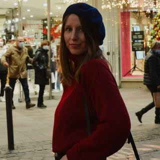em 🌿 eco-conscious lifestyle, Travel influencer in Toulouse