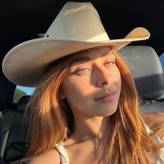 B R O O K E B L U R T O N, Modelling & Talent influencer in Austin