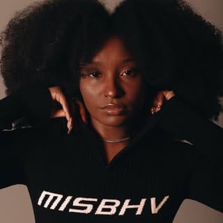 Vitória Nicolau, Modelling & Talent influencer in São Paulo
