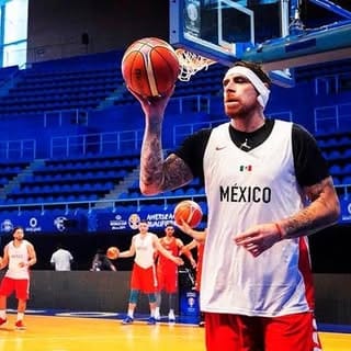 Lorenzo “Matador” Mata, Sports & Athletes influencer in Los Angeles
