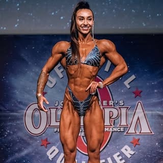 Buse Sena Balkı, Fitness & Health influencer in Munich