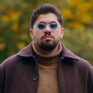 Yahav Tavasi -יהב טווסי, Travel influencer in Stockholm
