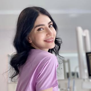 Dr.Hannaneh Çelik, Beauty & Skincare influencer in Istanbul