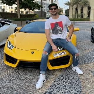 Slav, Technology influencer in Budapest