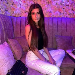 Lucie Moore, Pilates influencer in Dubai
