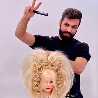 ناصر سلام, Salon & Grooming Services influencer in Dubai