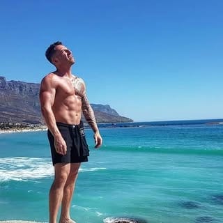 Juijitsu ▪ MTB ▪︎ Travel ▪︎ Hiking, Entrepreneurs influencer in London