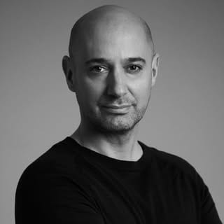 Luis Huber | Dein Celebrity Make-Up Artist in München, Salon & Grooming Services influencer in Munich