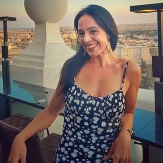 Lara Bañuelos Cancela, Pilates influencer in South Korea