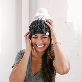 knits by che, Fashion Retail & Apparel influencer in Winnipeg