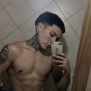 alantatto 💉, Beauty & Skincare influencer in Buenos Aires