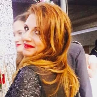 Dilek Toksoy, Travel influencer in İzmir