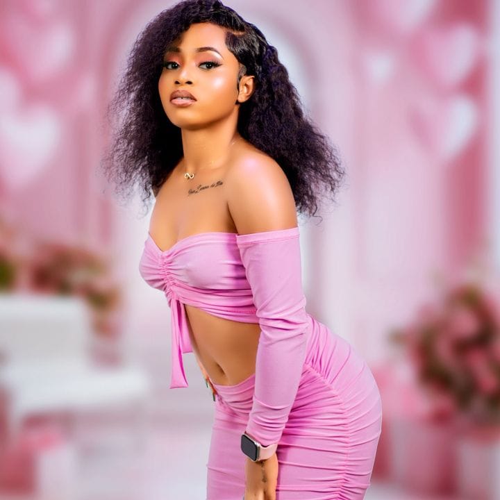 Queen Keke, Women Fashion influencer in UK