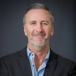 Mark Newman-Kuzel, Finance influencer in Beverly Hills