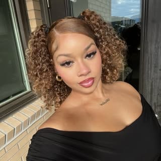 jess <3, Automotive influencer in Denver