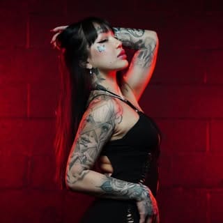 Tattoo artist💖Micro realism and Fine line, Art & DIY influencer in Miami
