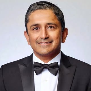 Dr. Shireesh Saurabh, MD, FACS, FASMBS, DABOM, DABS-FPMBS, Healthcare influencer in Seattle